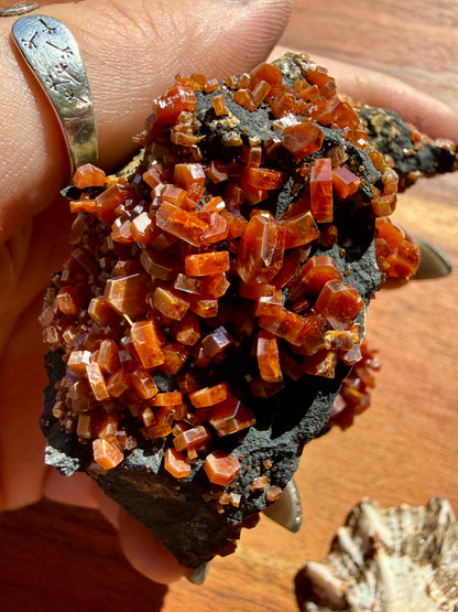 VANADINITE + MAGANESE