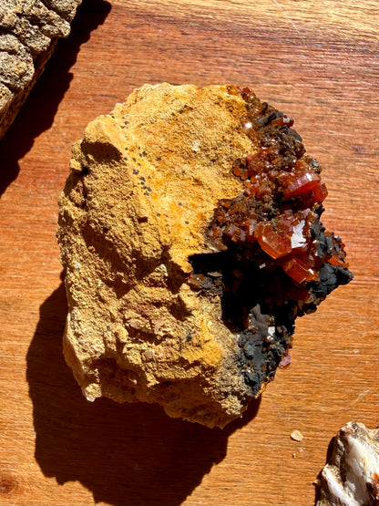 VANADINITE + MAGANESE