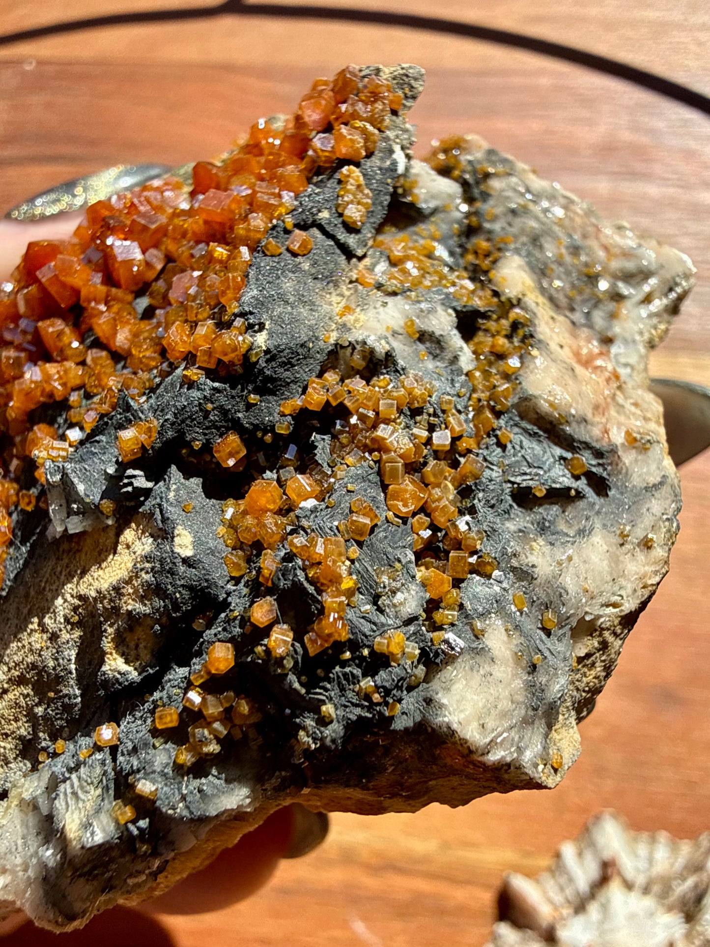 VANADINITE + MAGANESE