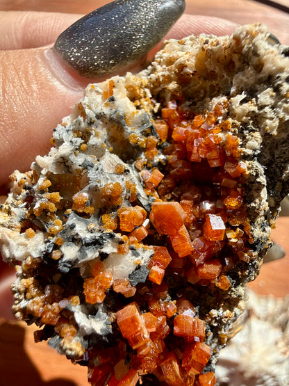 VANADINITE + MAGANESE