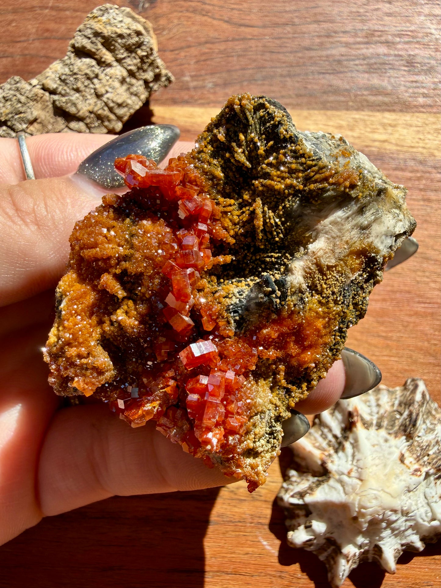 VANADINITE + MAGANESE