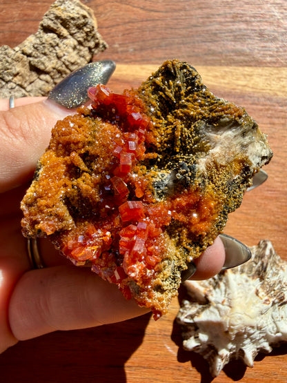 VANADINITE + MAGANESE