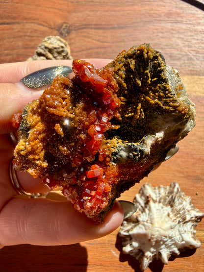 VANADINITE + MAGANESE