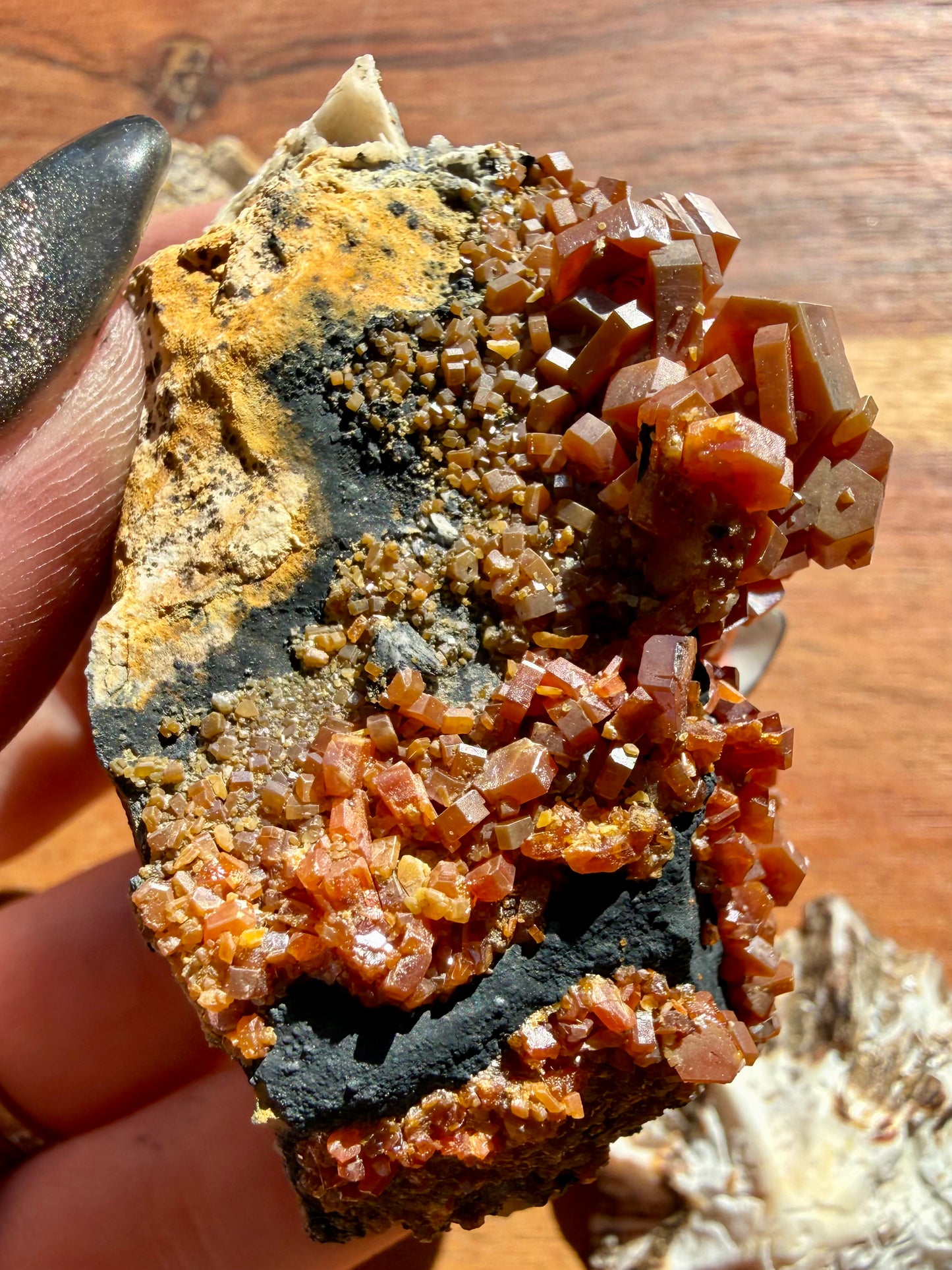 VANADINITE + MAGANESE
