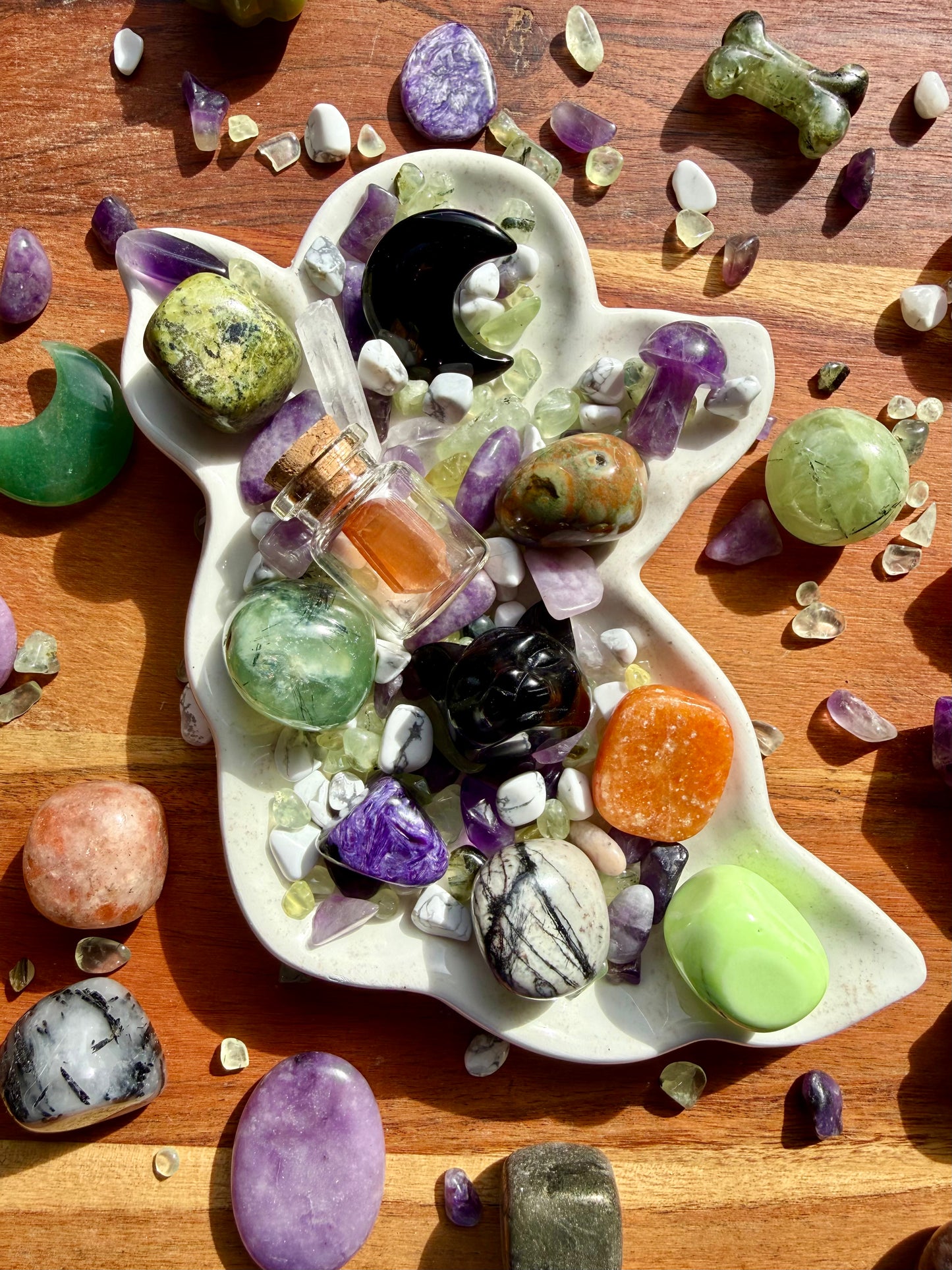 SPOOKY SEASON CRYSTAL SCOOP