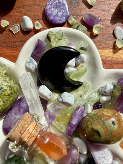 SPOOKY SEASON CRYSTAL SCOOP