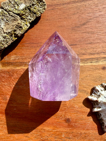 HIGH QUALITY AMETHYST POINT