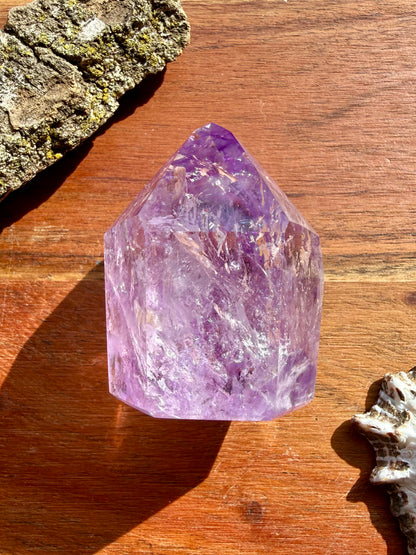 HIGH QUALITY AMETHYST POINT