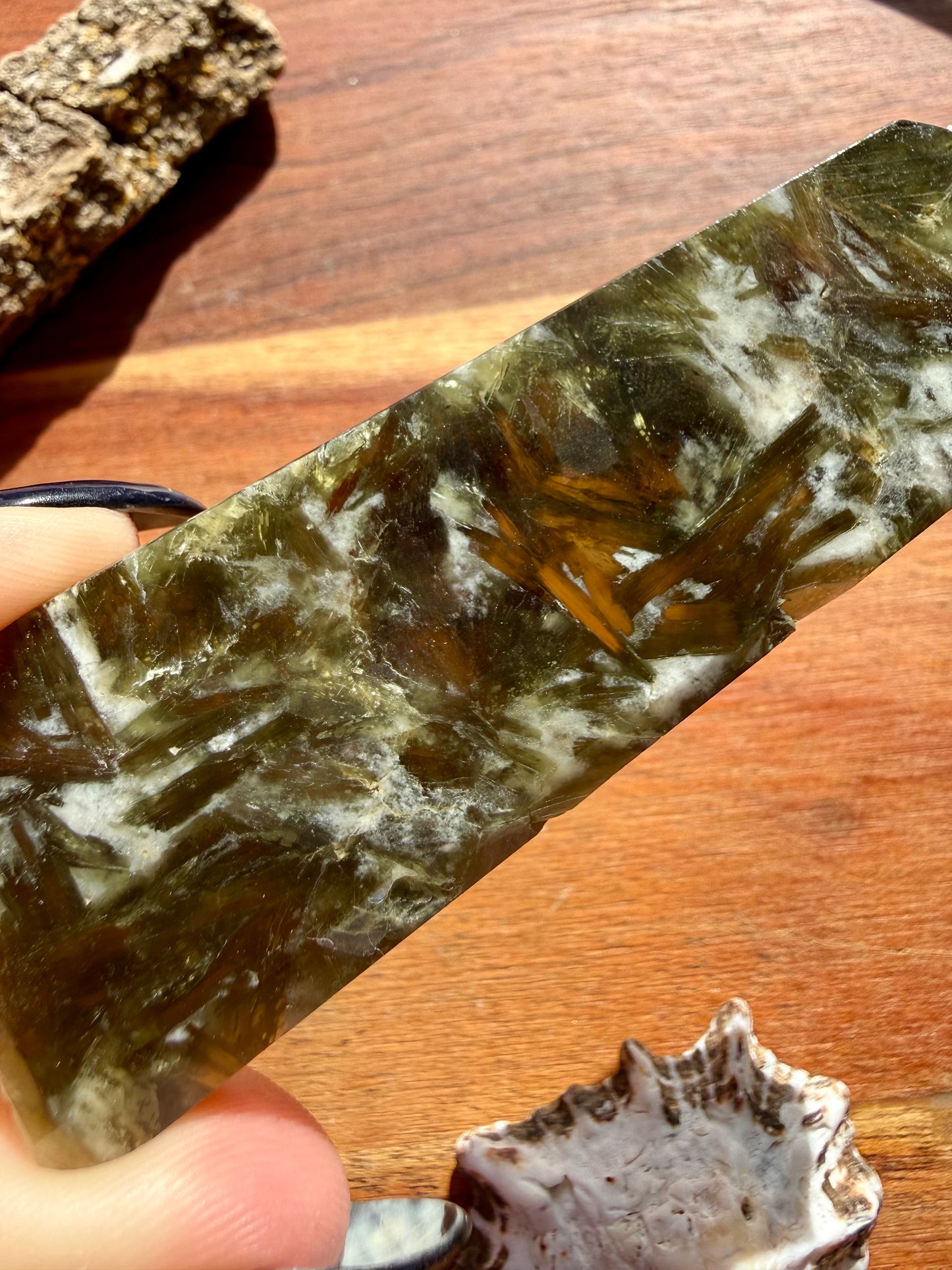 GREEN TOURMALINE + MICA SLAB TOWER