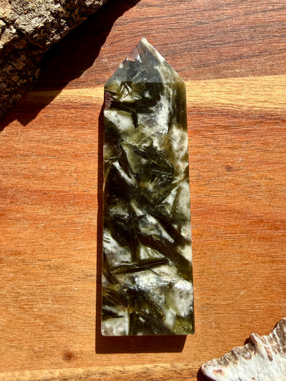 GREEN TOURMALINE + MICA SLAB TOWER
