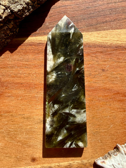 GREEN TOURMALINE + MICA SLAB TOWER