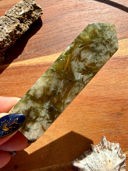 GREEN TOURMALINE + MICA SLAB TOWER