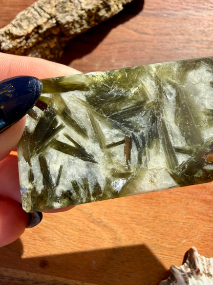 GREEN TOURMALINE + MICA SLAB TOWER