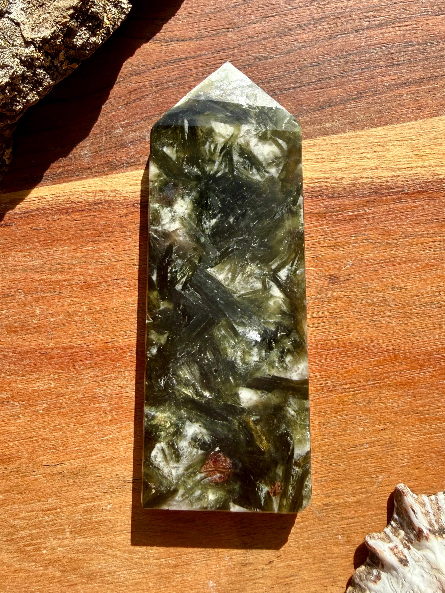 GREEN TOURMALINE + MICA SLAB TOWER