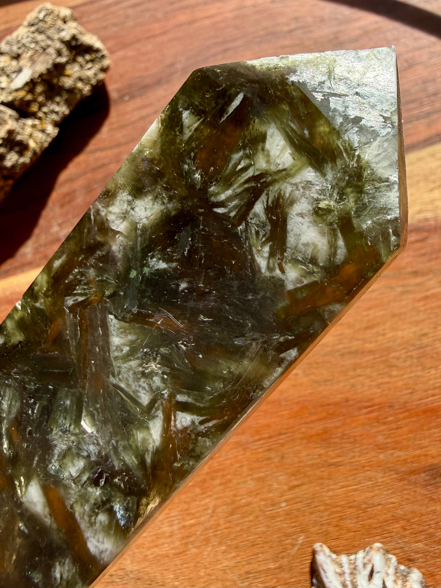 GREEN TOURMALINE + MICA SLAB TOWER
