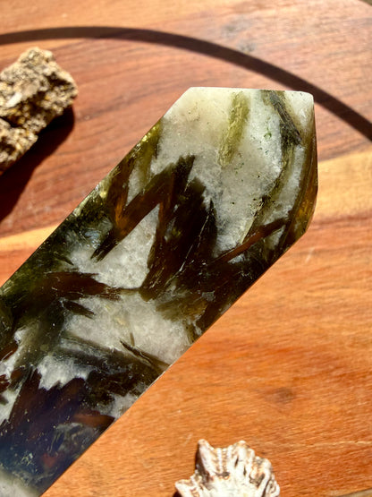 GREEN TOURMALINE + MICA SLAB TOWER