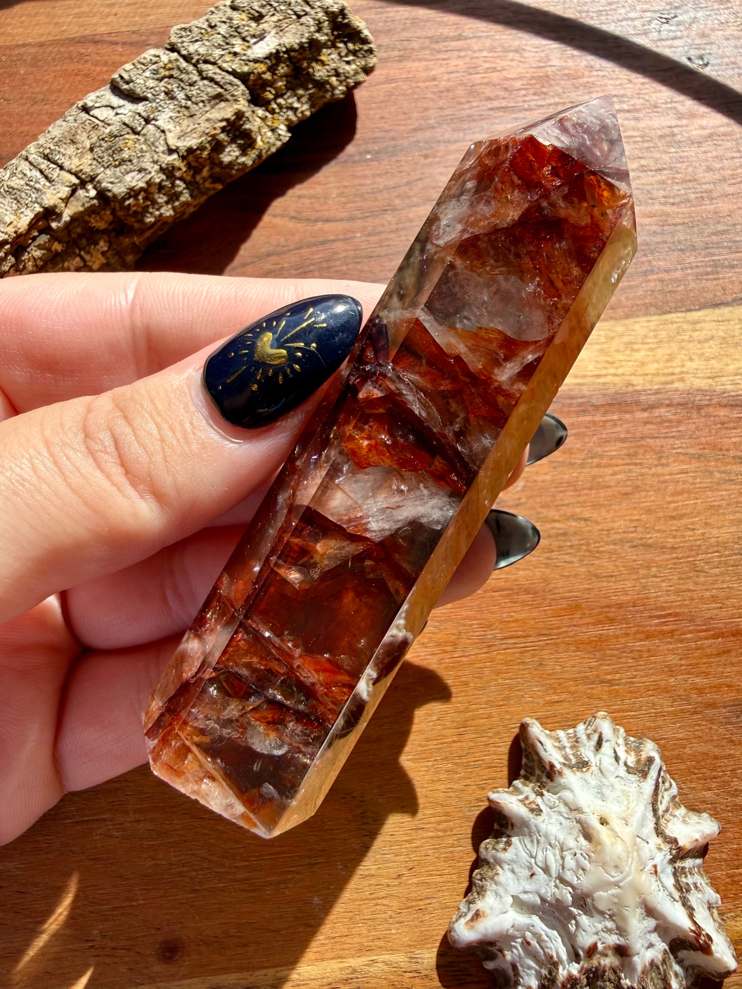HIGH QUALITY FIRE QUARTZ TOWER