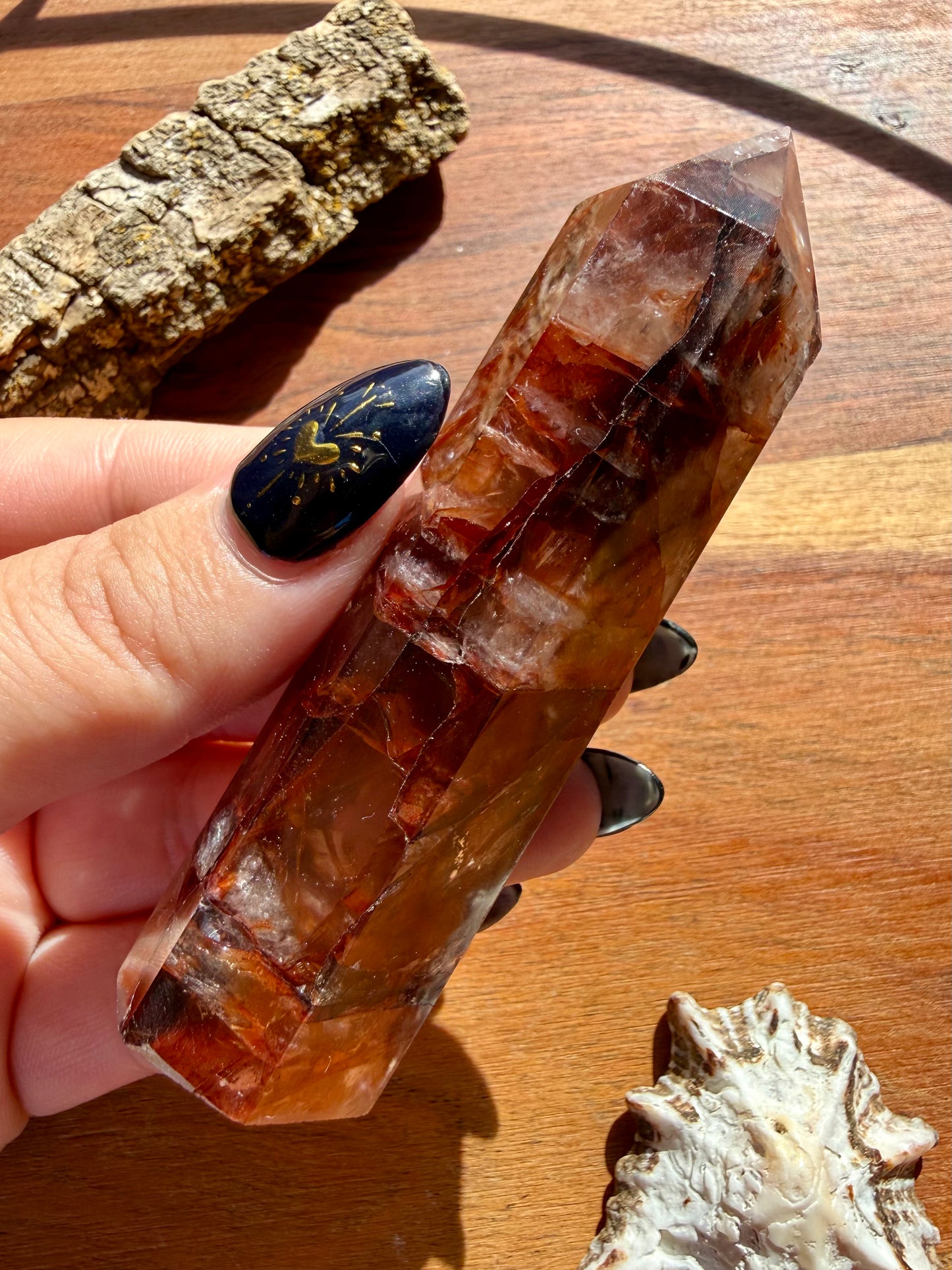 HIGH QUALITY FIRE QUARTZ TOWER