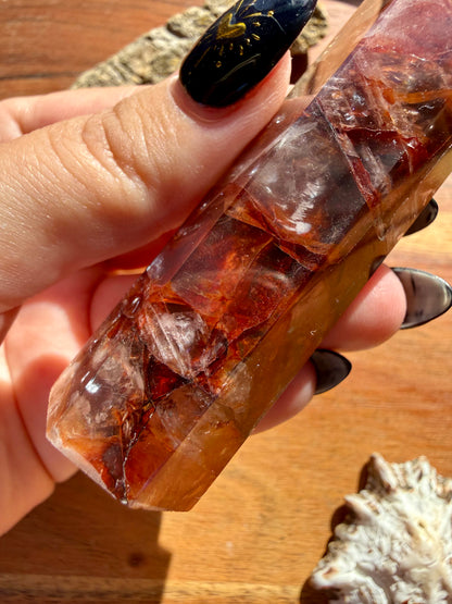 HIGH QUALITY FIRE QUARTZ TOWER