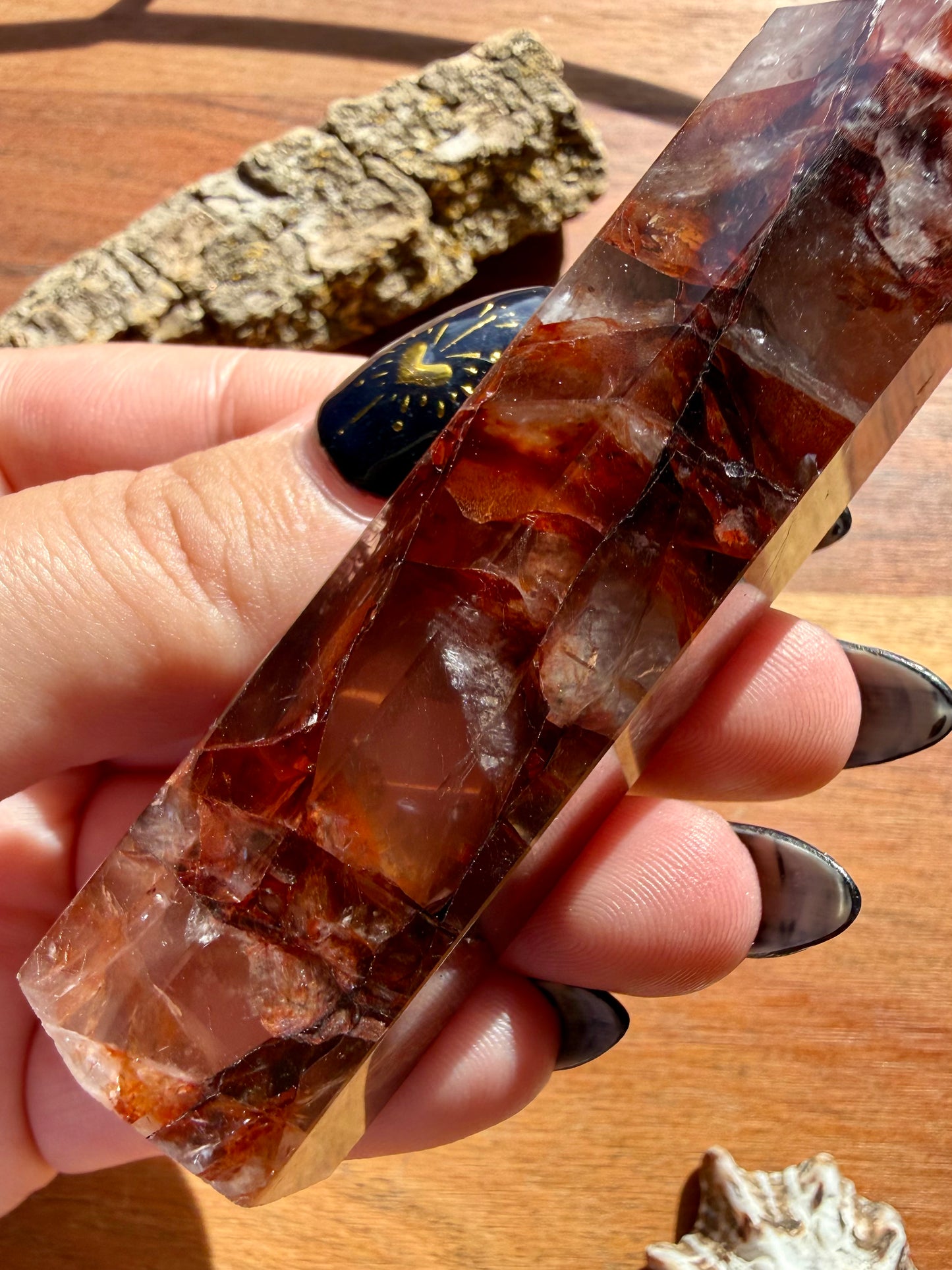 HIGH QUALITY FIRE QUARTZ TOWER