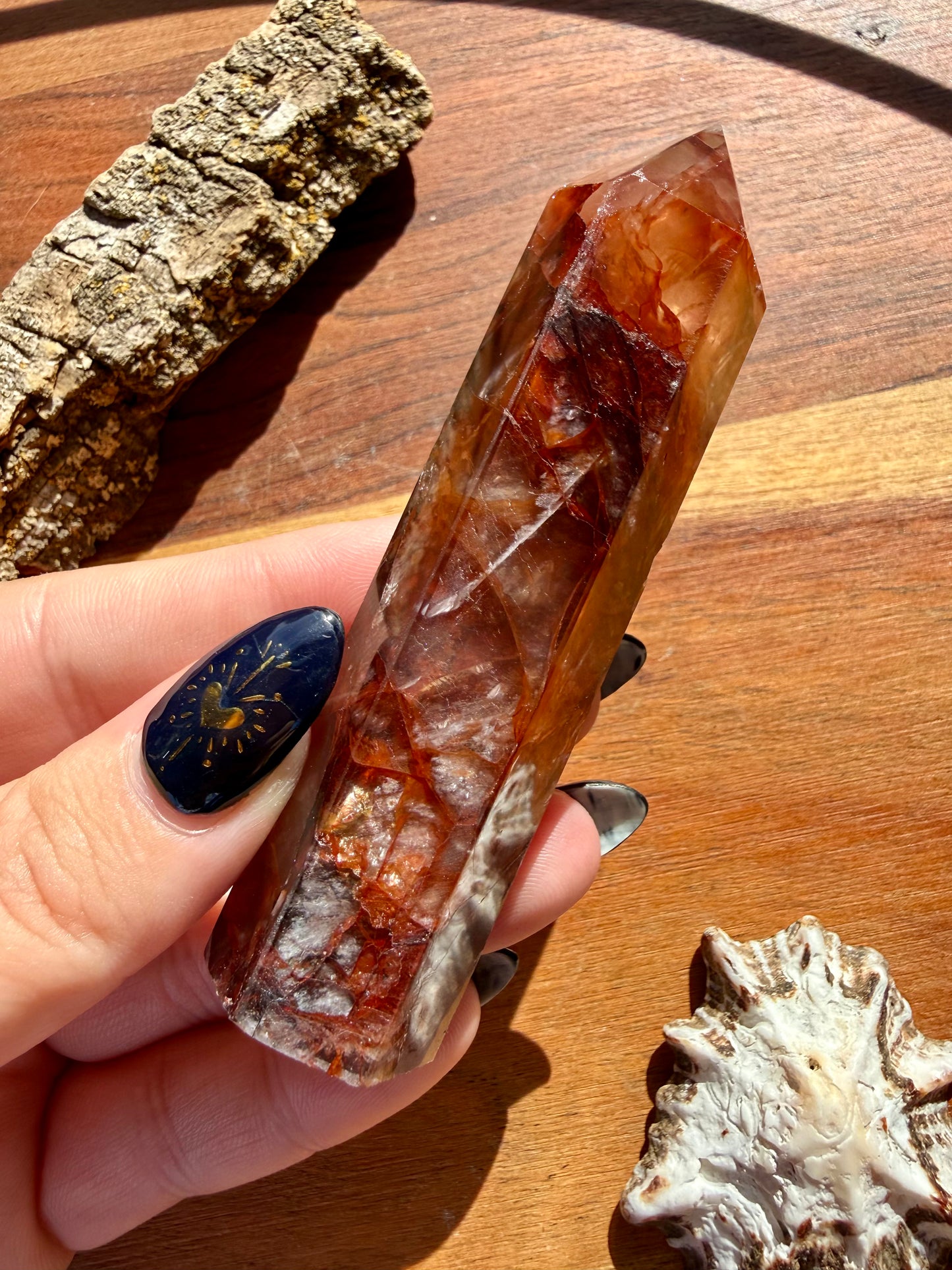HIGH QUALITY FIRE QUARTZ TOWER