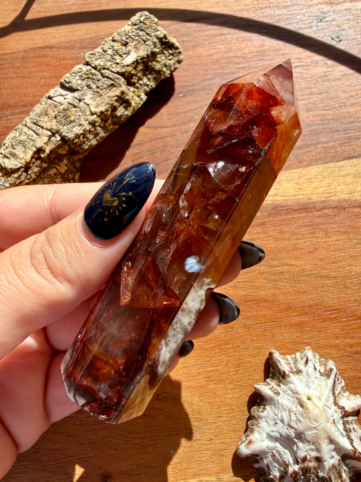 HIGH QUALITY FIRE QUARTZ TOWER