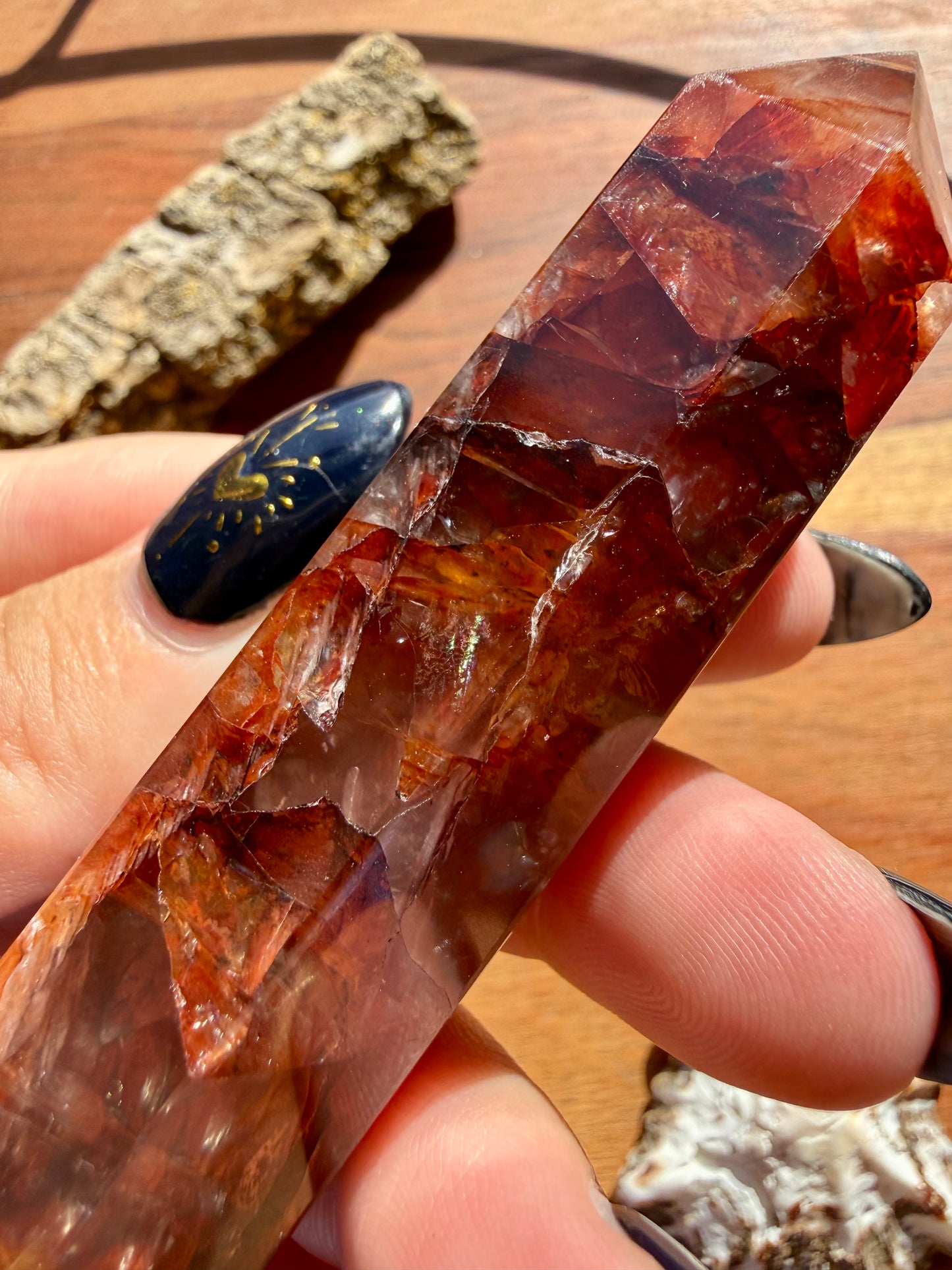HIGH QUALITY FIRE QUARTZ TOWER