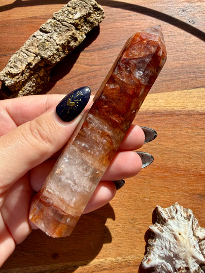 HIGH QUALITY FIRE QUARTZ TOWER