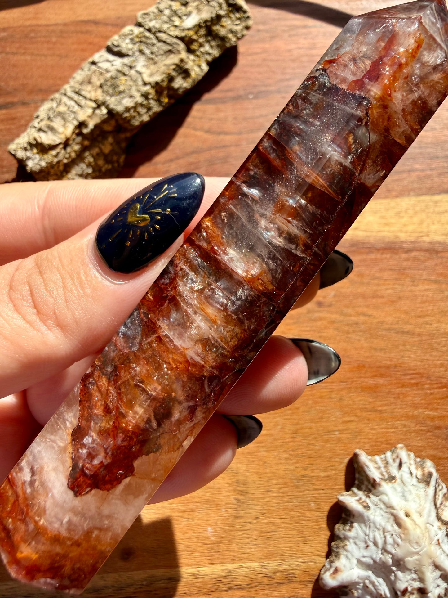 HIGH QUALITY FIRE QUARTZ TOWER