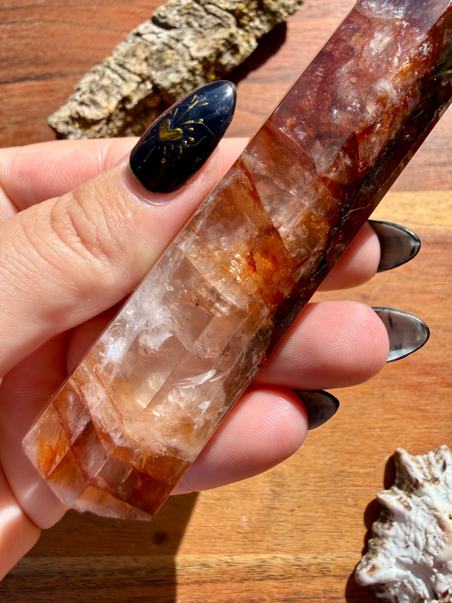 HIGH QUALITY FIRE QUARTZ TOWER