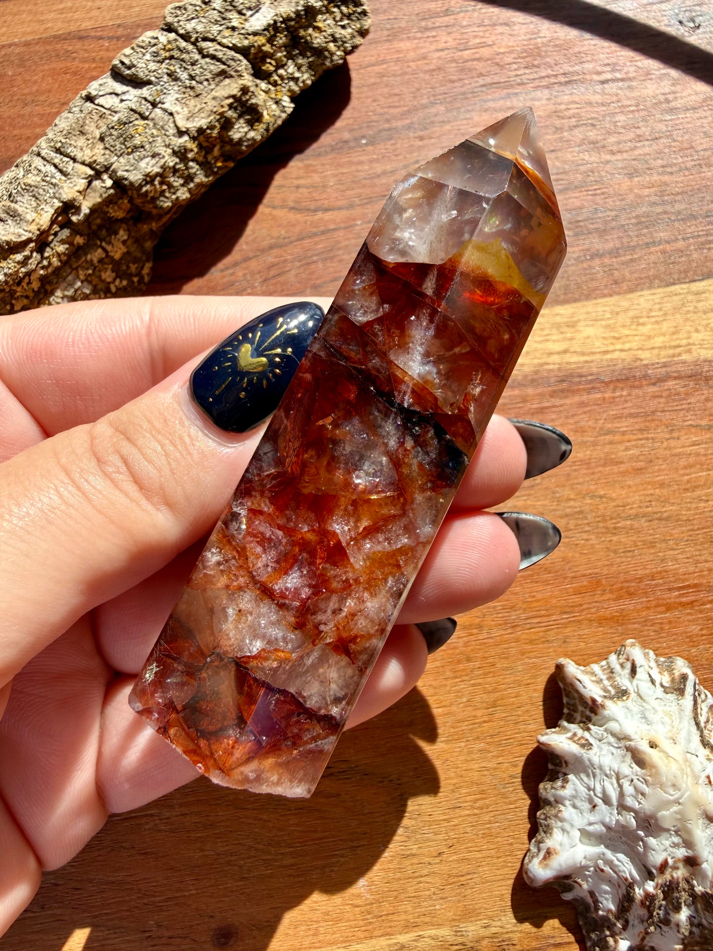 HIGH QUALITY FIRE QUARTZ TOWER