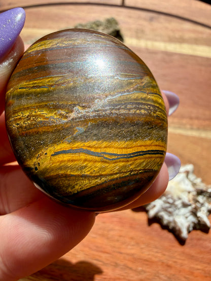 TIGER IRON PALM STONE