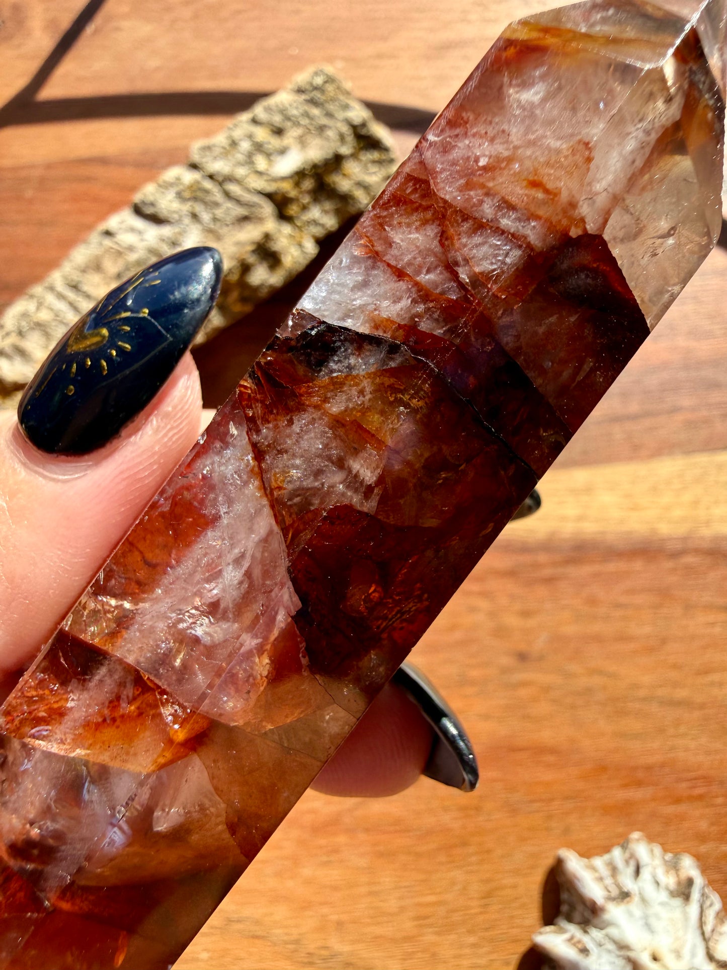 HIGH QUALITY FIRE QUARTZ TOWER