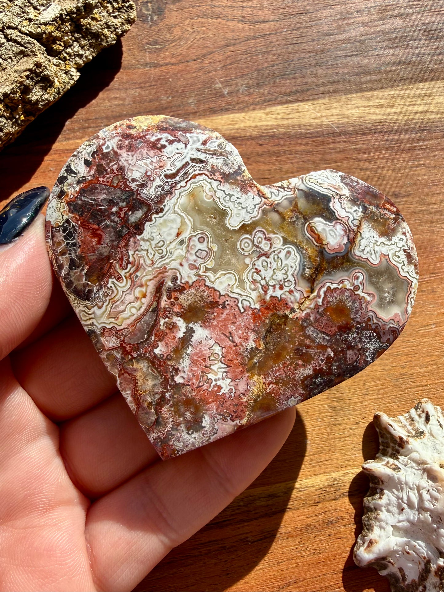 CRAZY LACE AGATE HEART