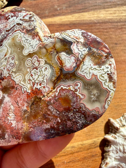 CRAZY LACE AGATE HEART