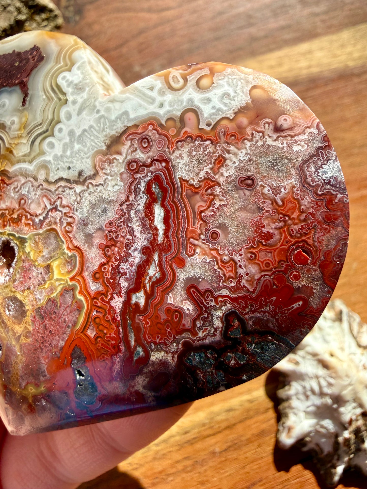 CRAZY LACE AGATE HEART