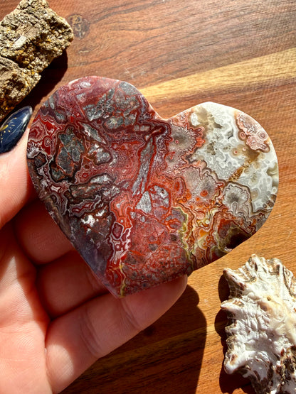 CRAZY LACE AGATE HEART