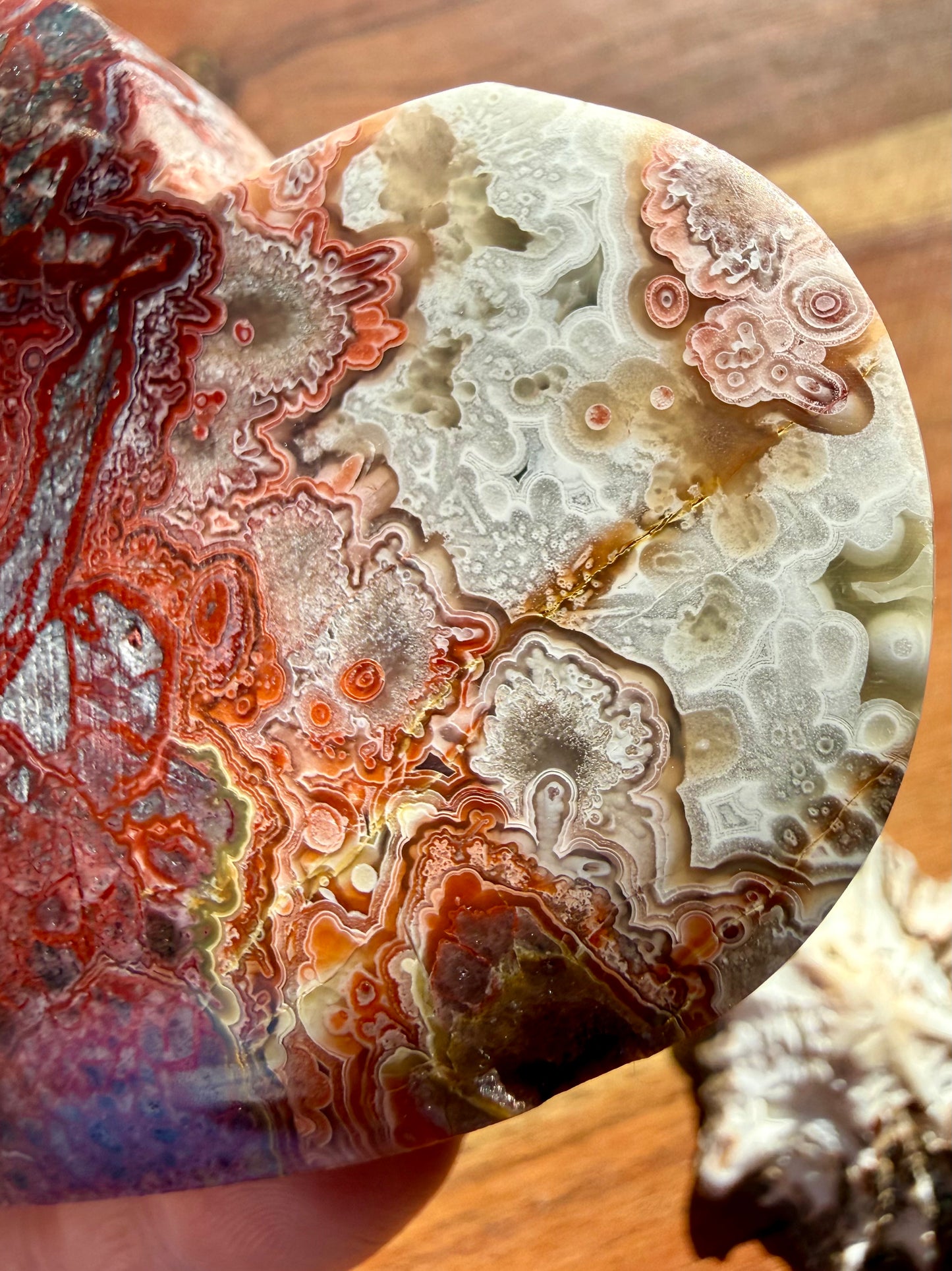 CRAZY LACE AGATE HEART