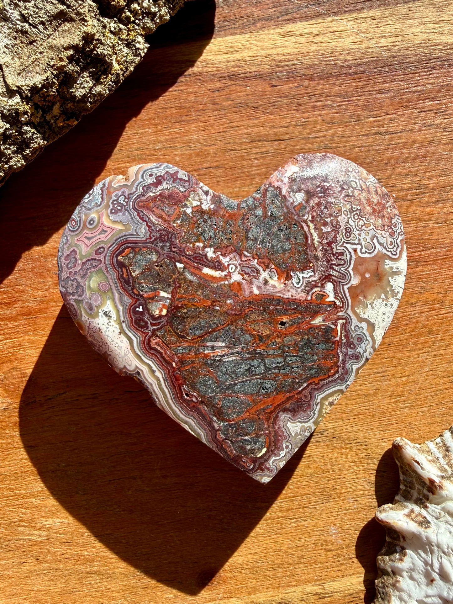 CRAZY LACE AGATE HEART