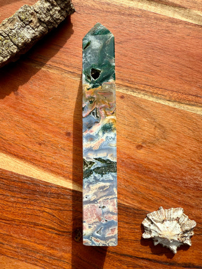 MONET AGATE TOWER