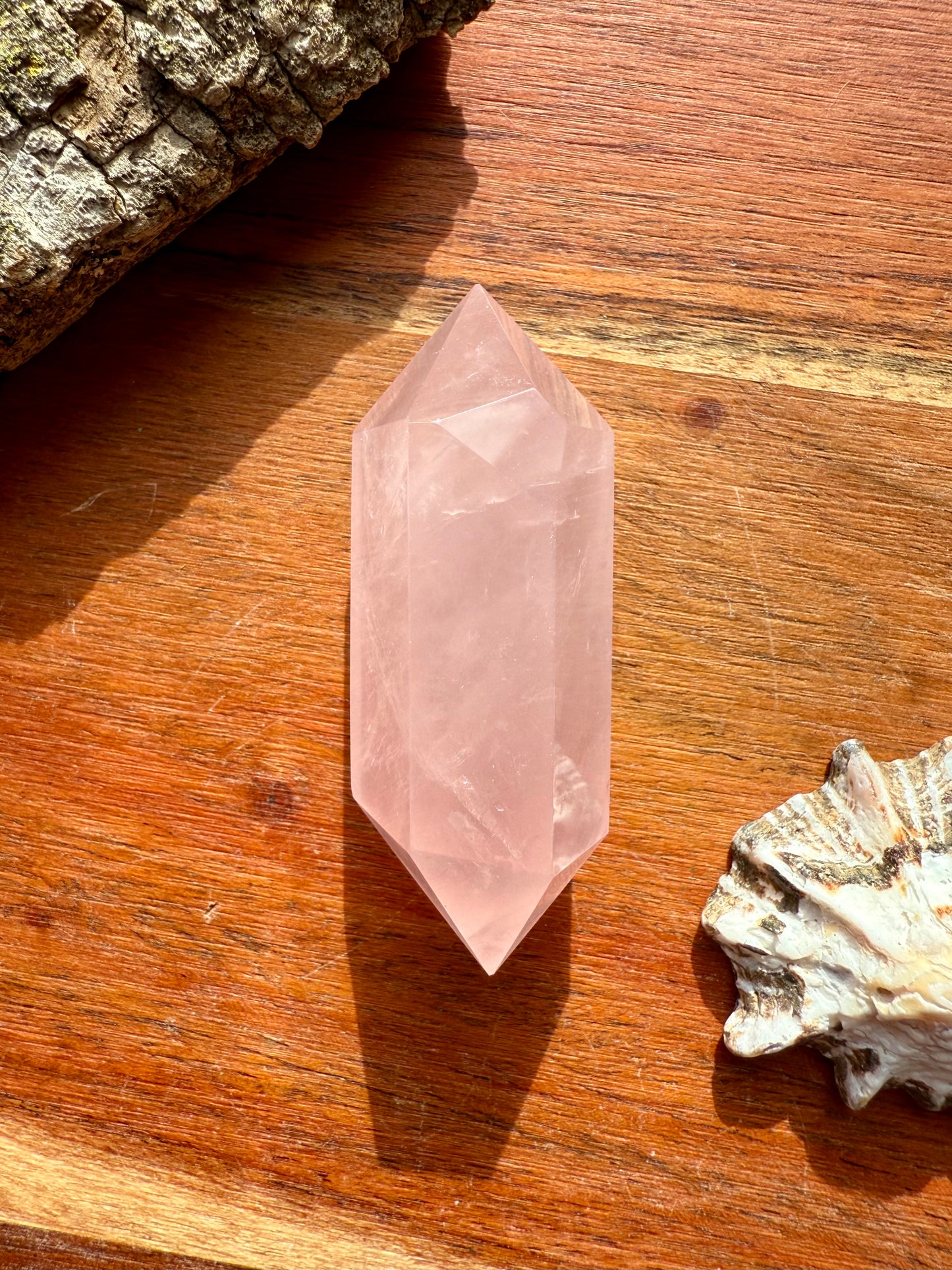 ICY ROSE QUARTZ DT POINT