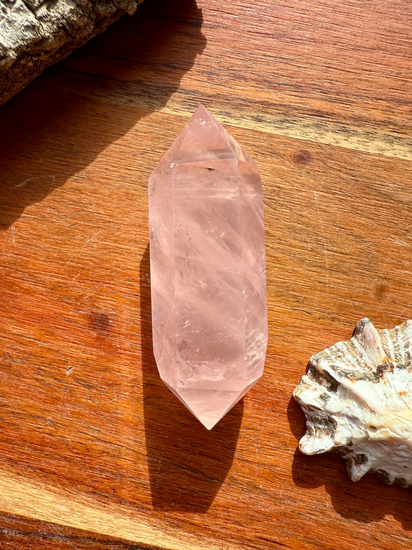 ICY ROSE QUARTZ DT POINT