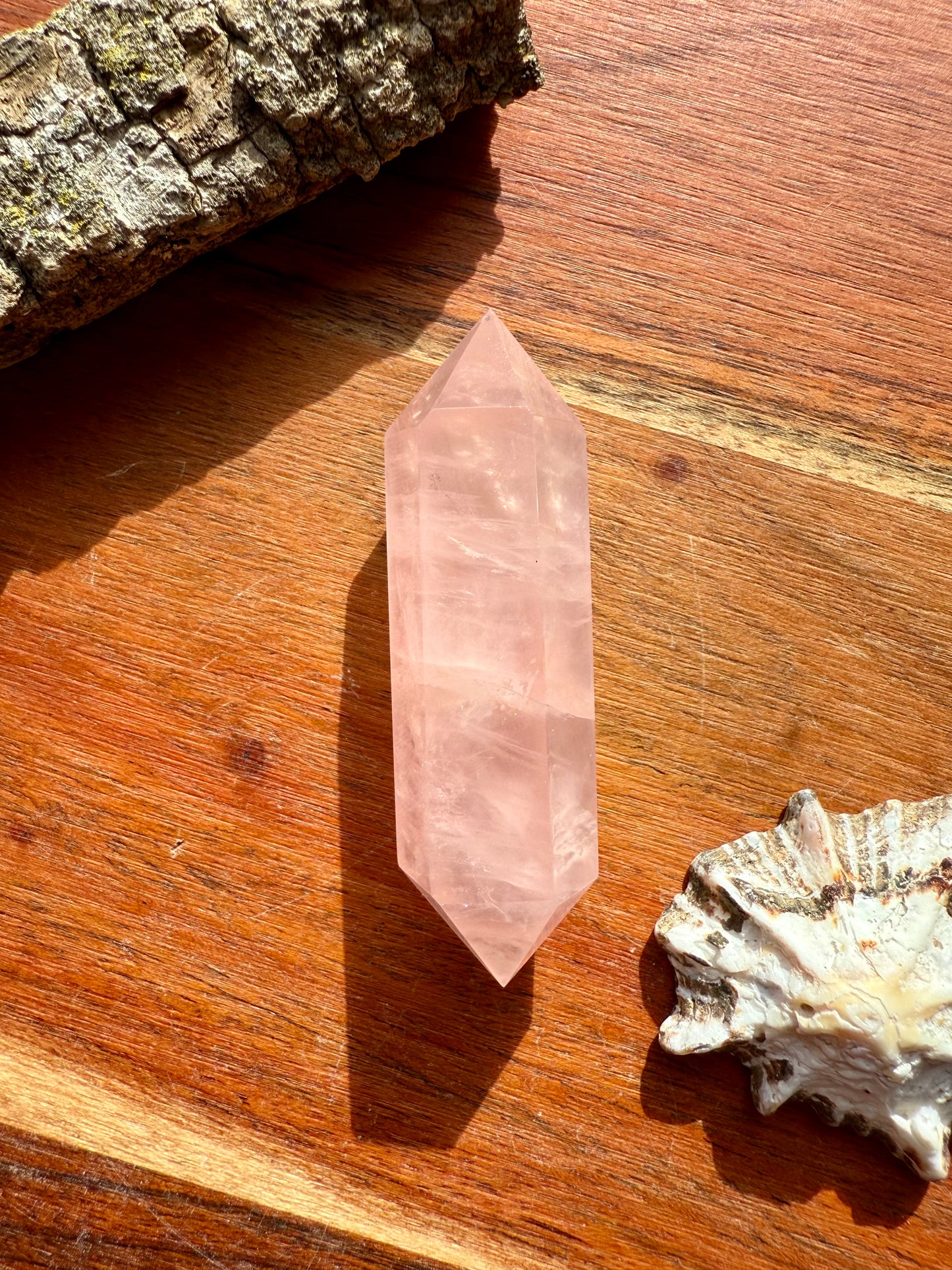 ICY ROSE QUARTZ DT POINT