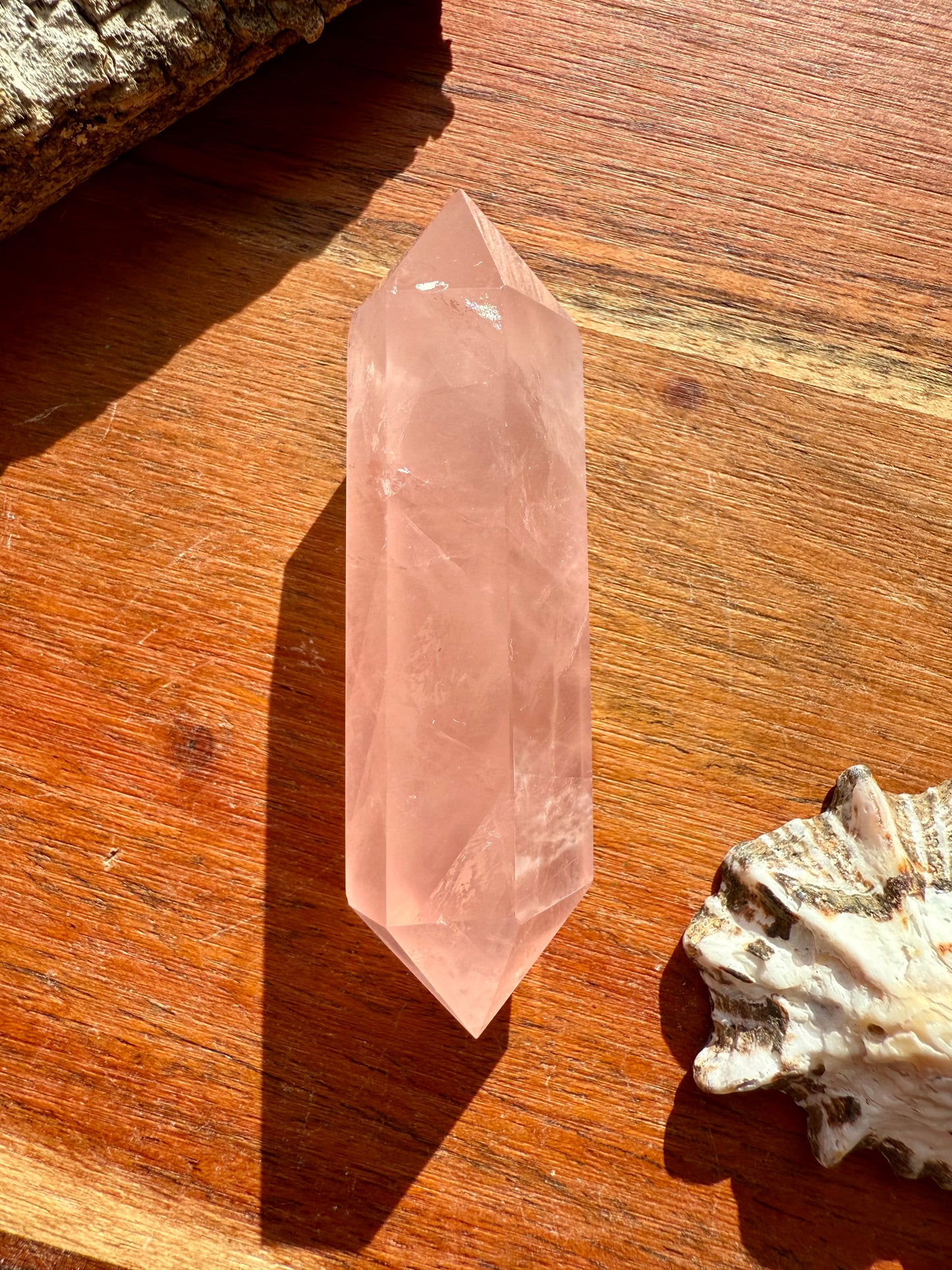 ICY ROSE QUARTZ DT POINT