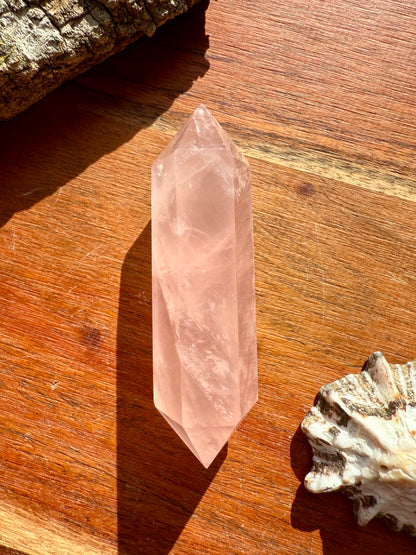 ICY ROSE QUARTZ DT POINT