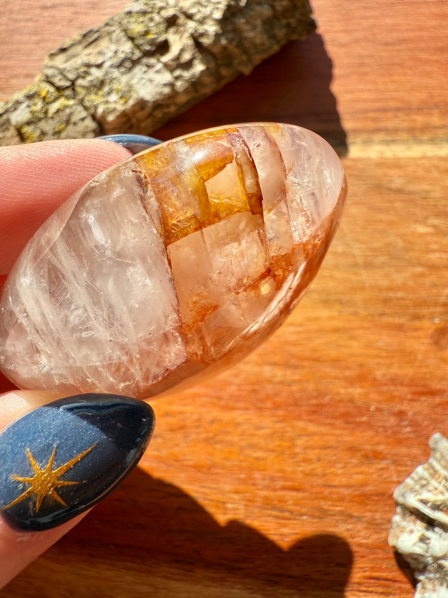 GOLDEN HEALER + FIRE QUARTZ PALM STONE