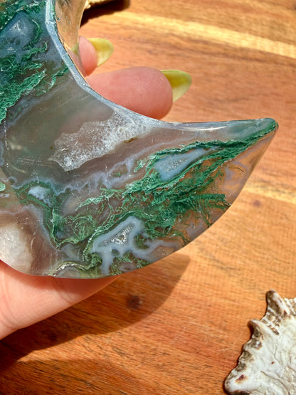 MOSS AGATE MOON WITH STAND