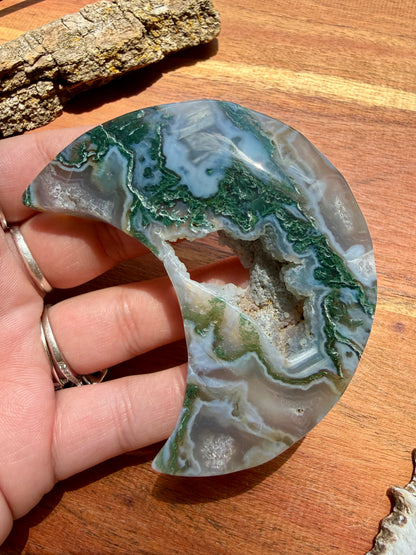 MOSS AGATE MOON WITH STAND