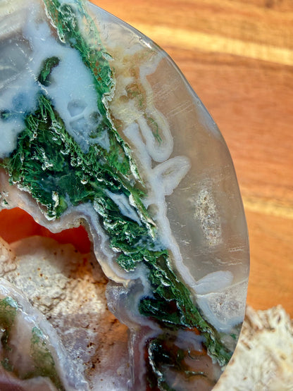 MOSS AGATE MOON WITH STAND