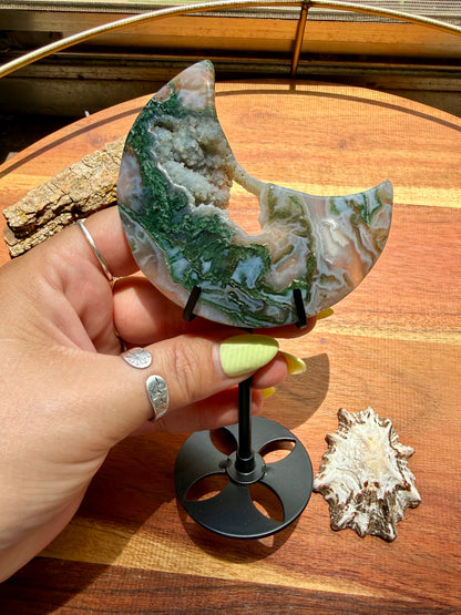 MOSS AGATE MOON WITH STAND